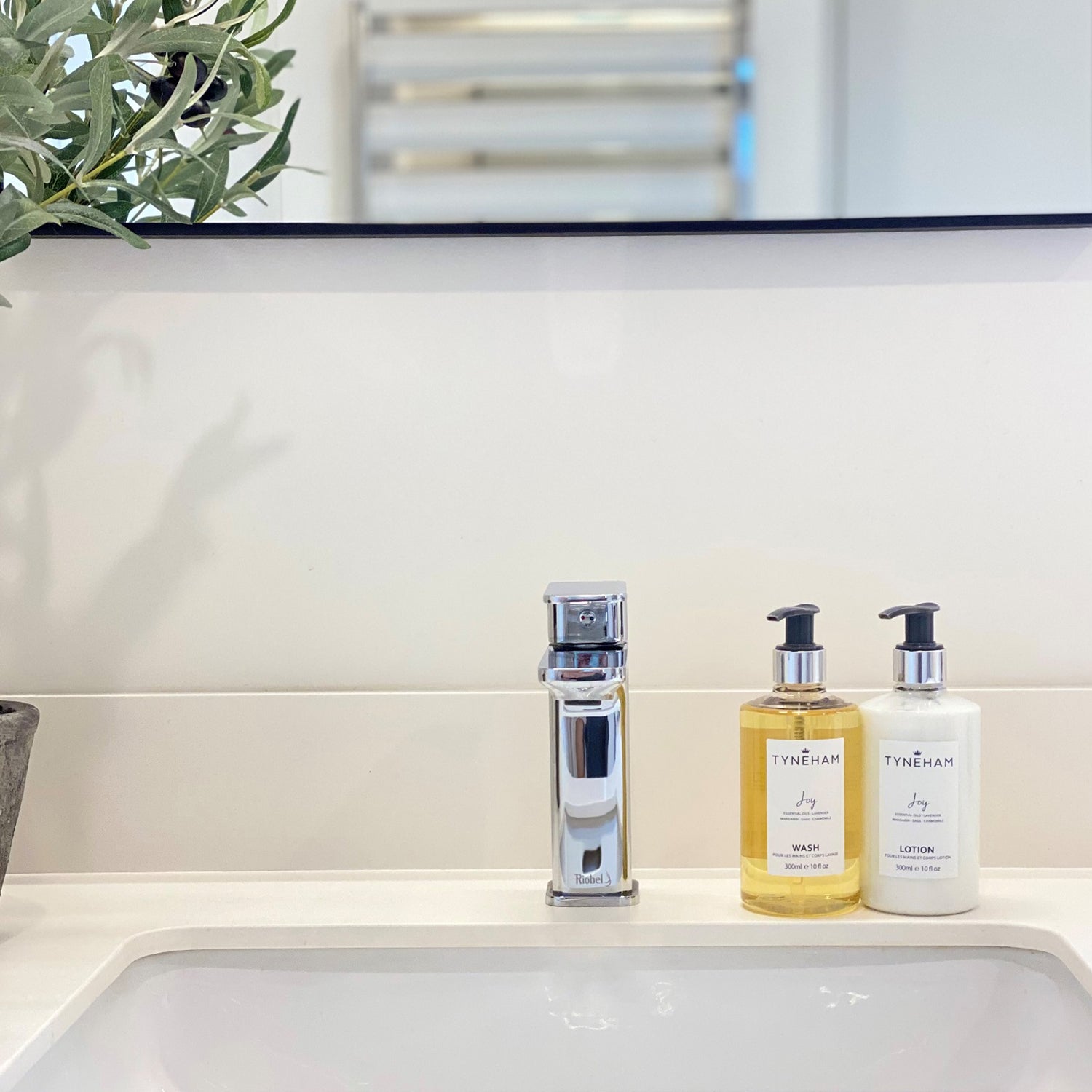 Joy Hand & Body Wash